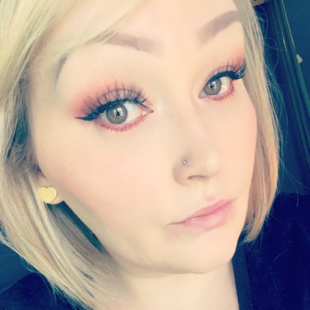 Meet your seller! <3